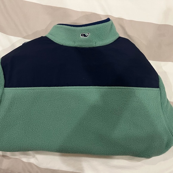 Vineyard Vines 1/4 Button Sweater - Picture 4 of 4